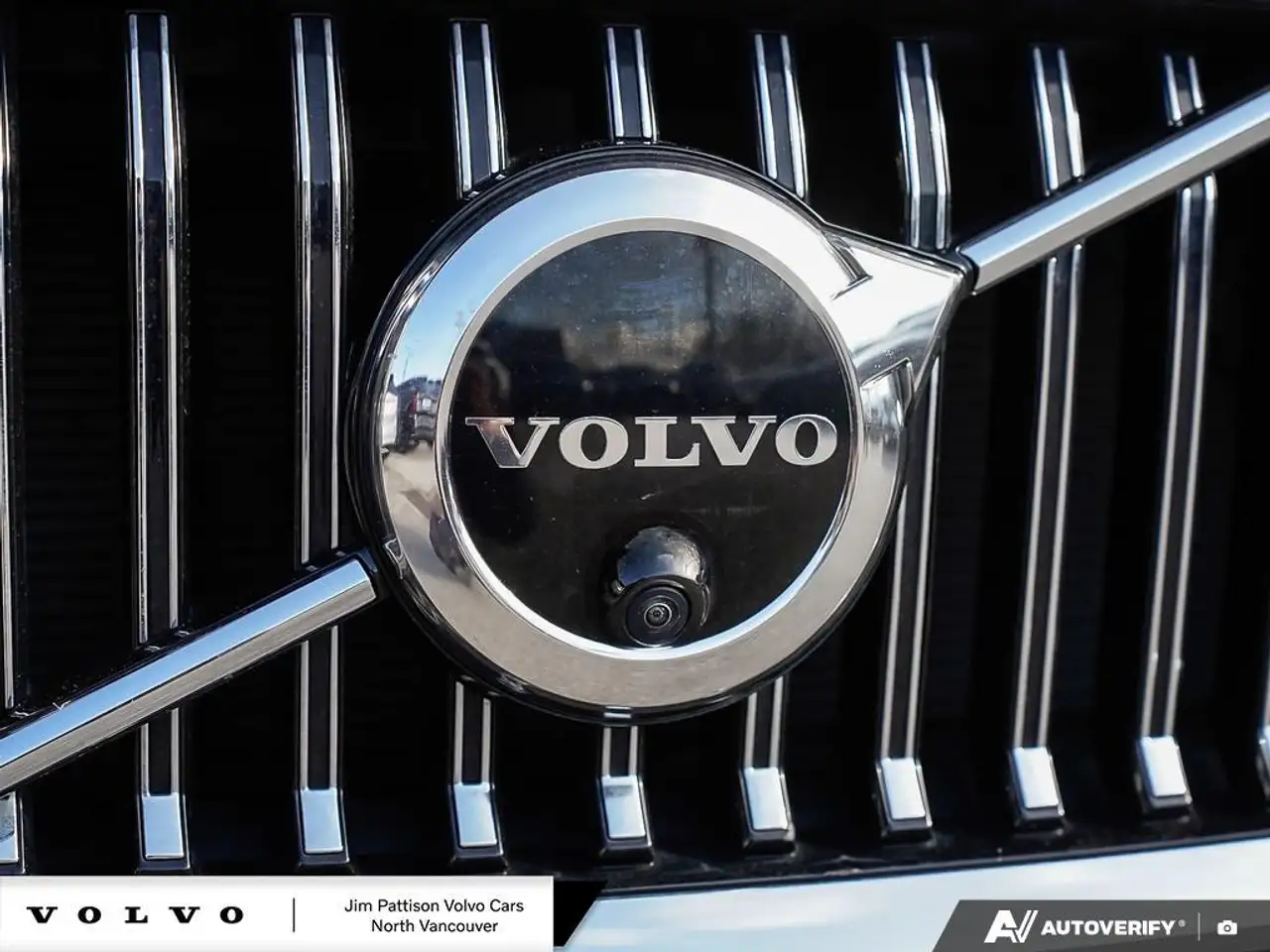 Volvo XC60 снимка Volvo XC60