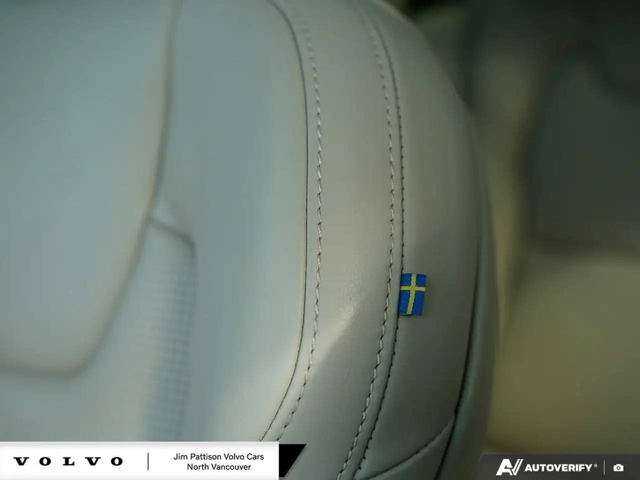 Volvo XC60 снимка Volvo XC60