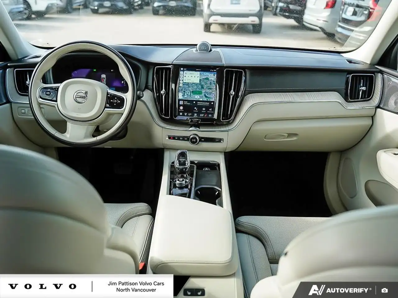 Volvo XC60 снимка Volvo XC60