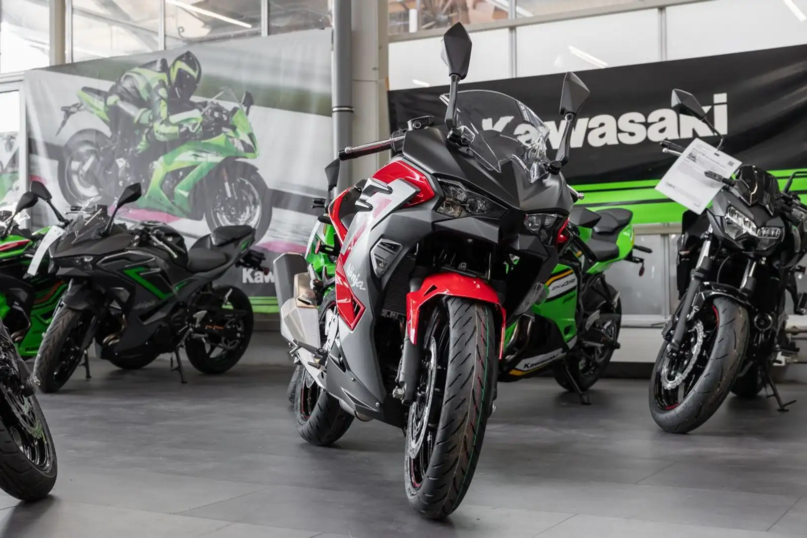 Kawasaki Ninja 500 SE ABS, 4 JAHRE WERKSGARANTIE Rood - 2