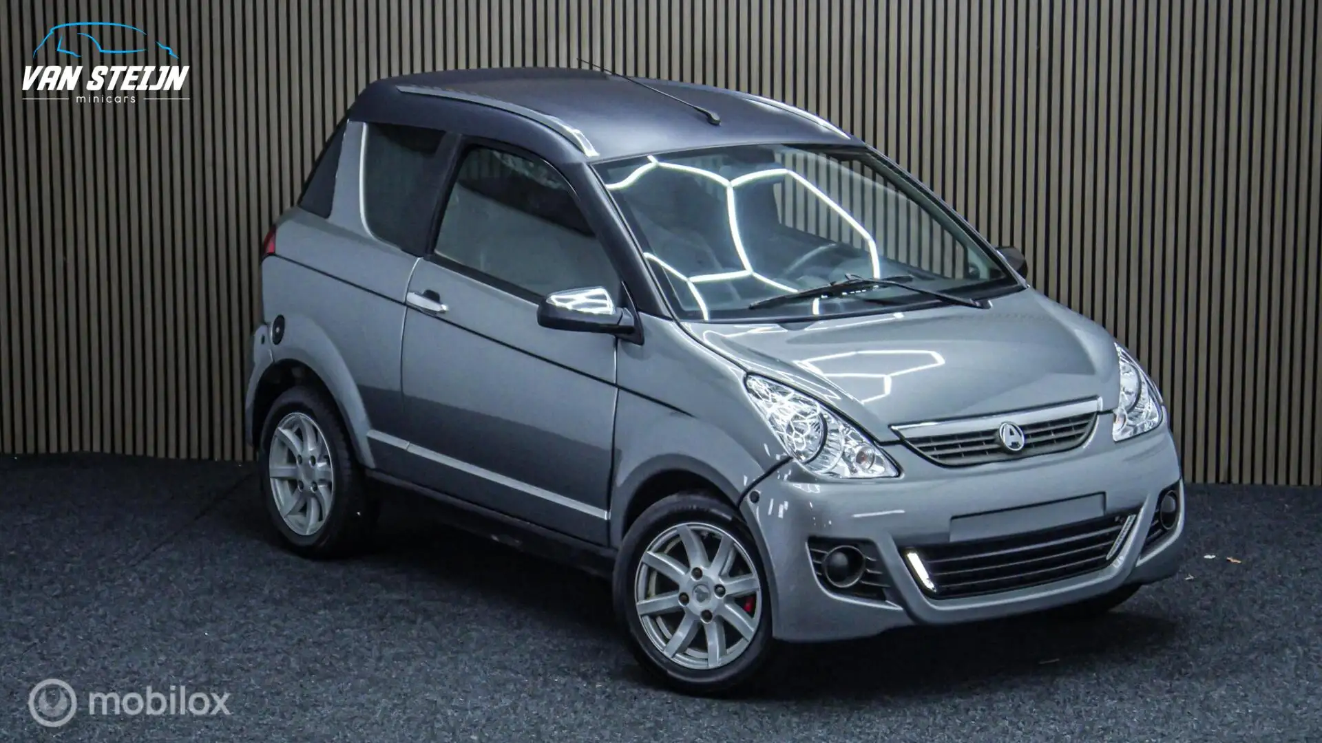 Aixam Crossline Brommobiel Premium | Top Conditie | 17dkm Grijs - 2