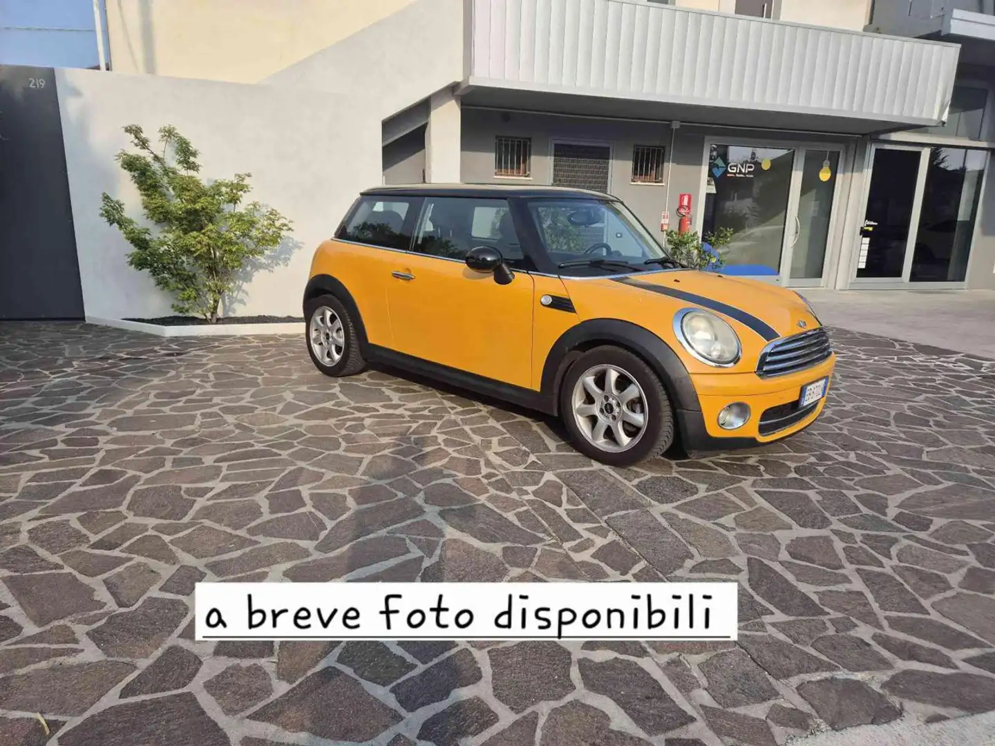 MINI Cooper D 1.6 16V Cooper D Arancione - 1