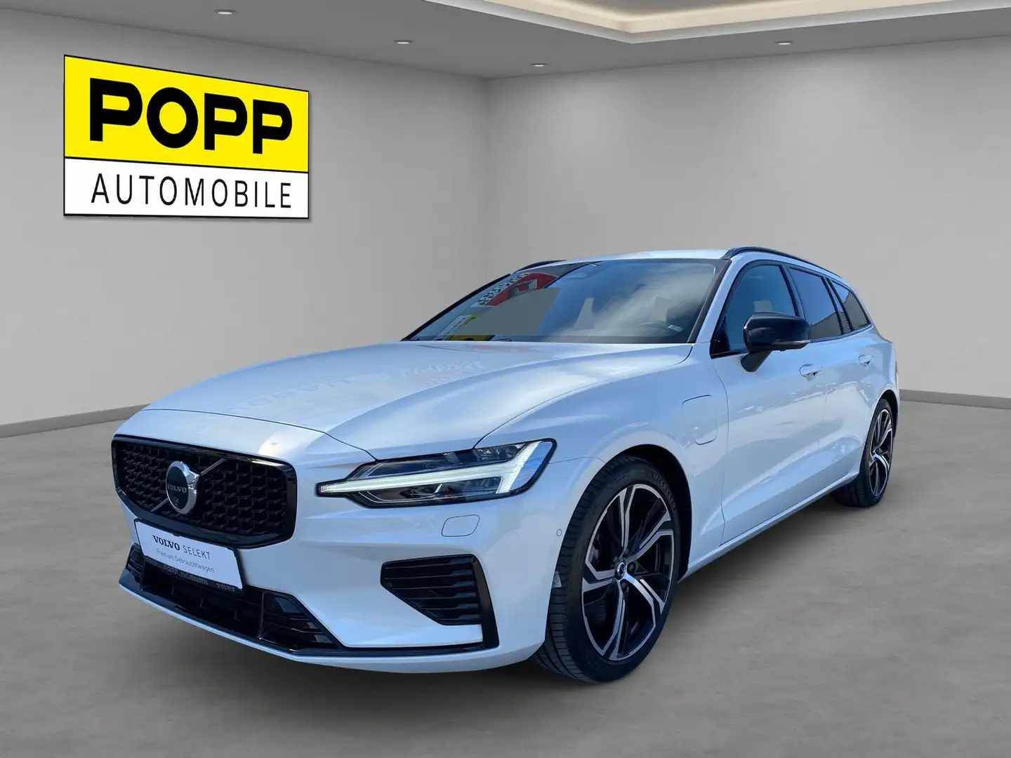 Volvo V60 T6 AWD Recharge Plus Dark ACC H&K LED STDHZ Wit - 1