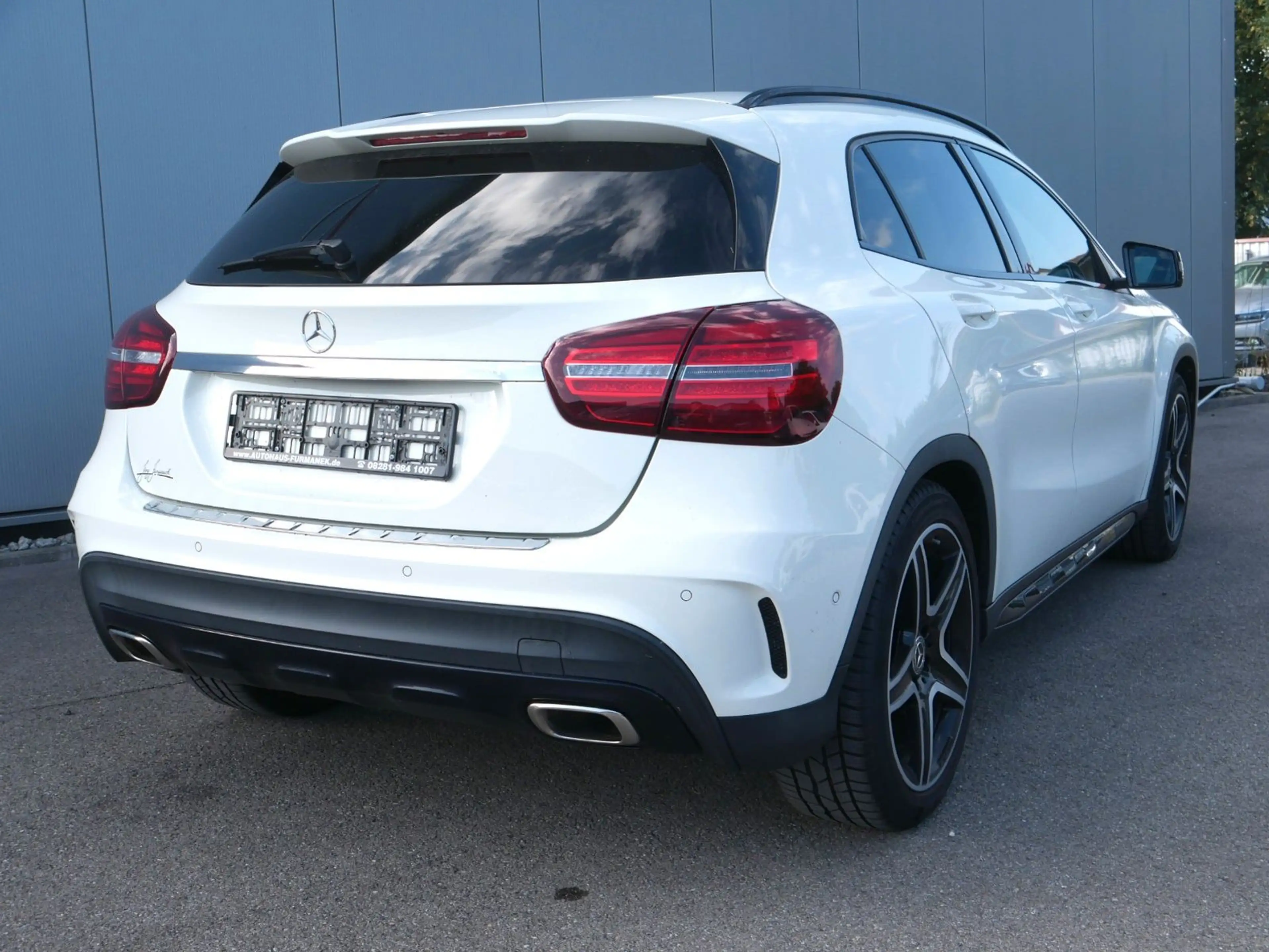 Mercedes-Benz GLA 220 CDI 4Matic AMG-Line NAVI/LED/AHK/DISTR — photo 4