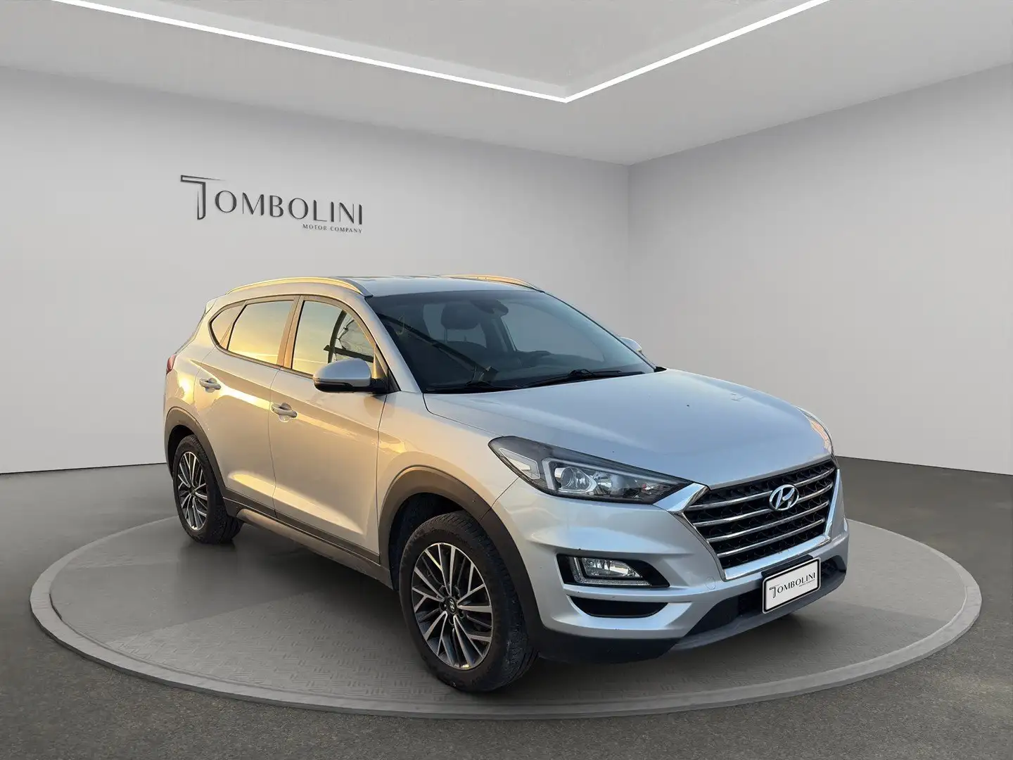 Hyundai TUCSON Tucson II 1.6 crdi Xprime Techno Pack 2wd 115cv Grigio - 2