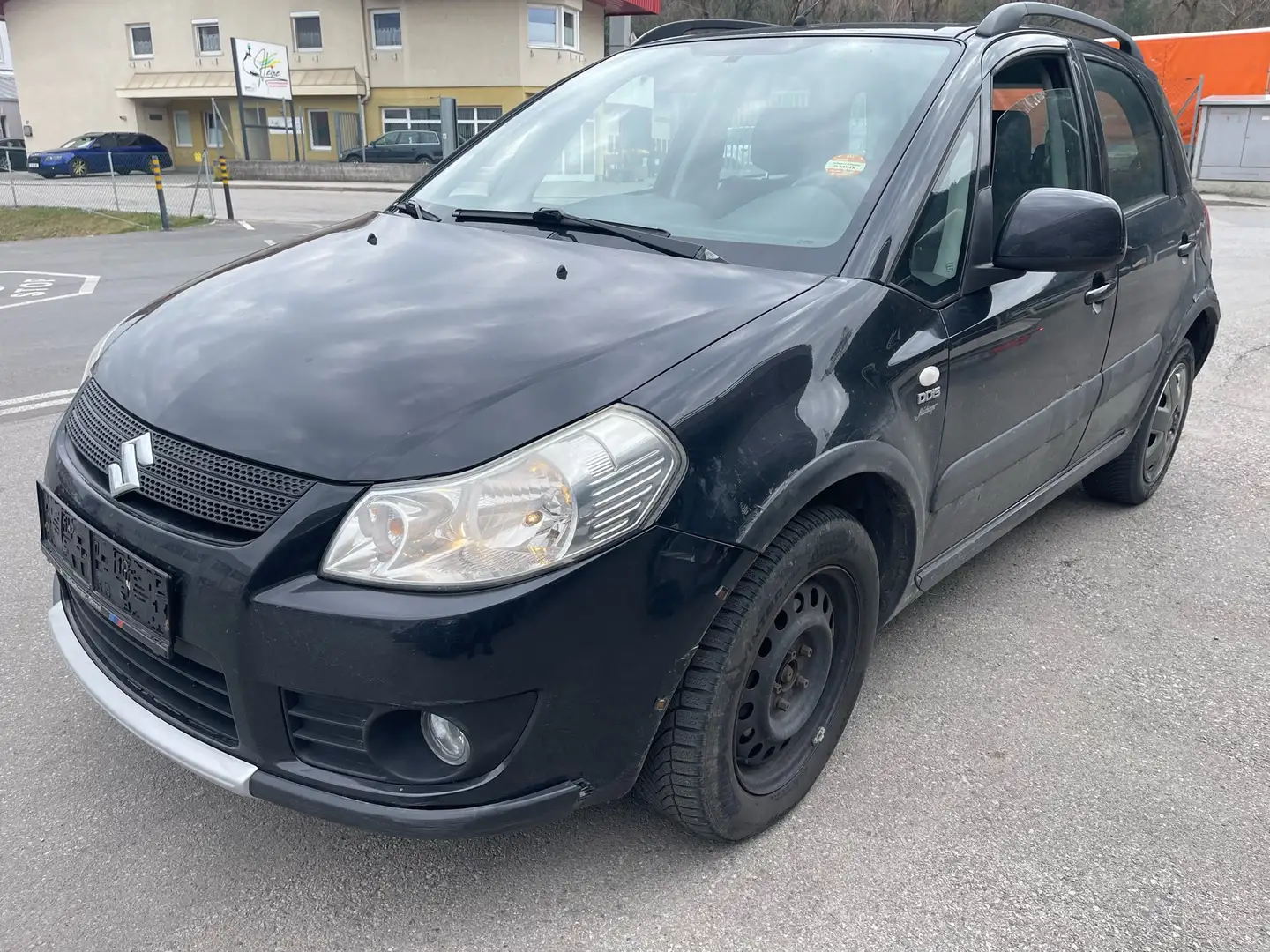 Suzuki SX4 1.9 DDiS DPF 4x4 Club Fekete - 1