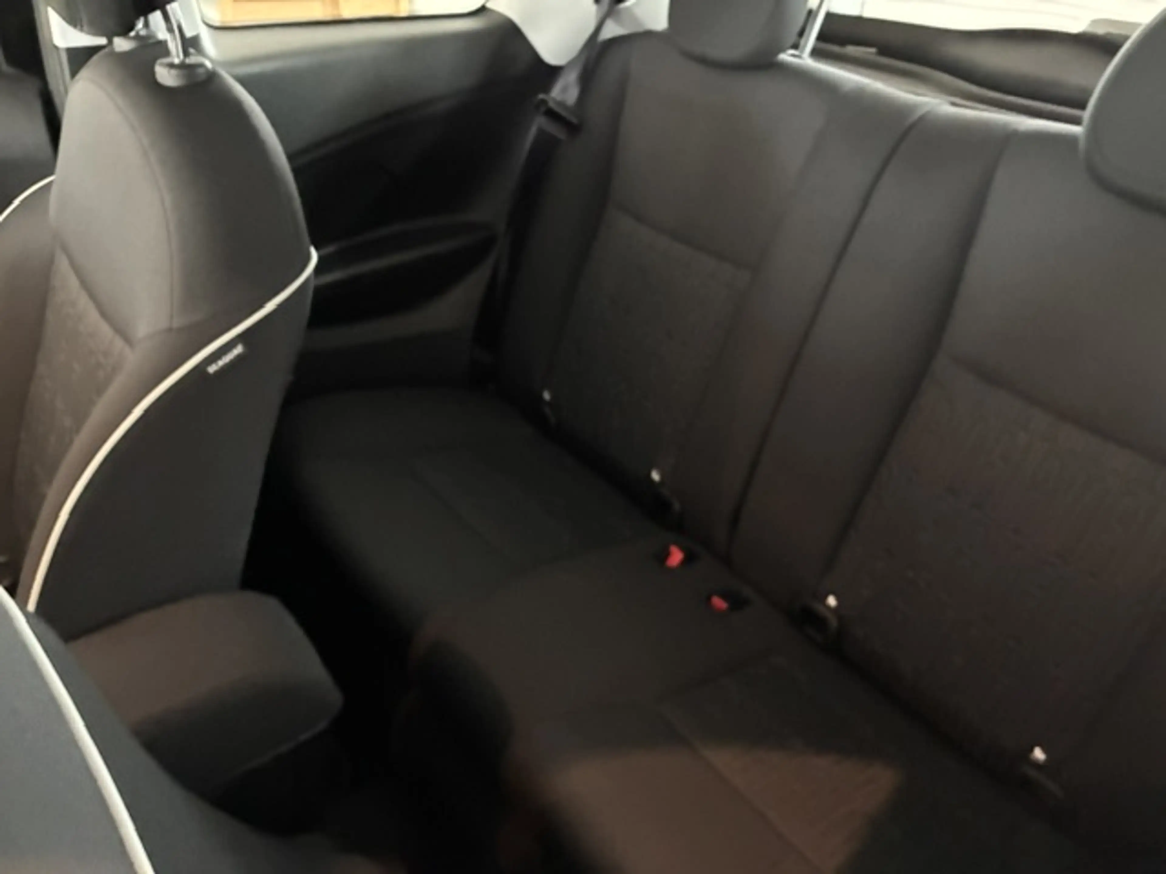 Fiat 500e Icon — photo 11