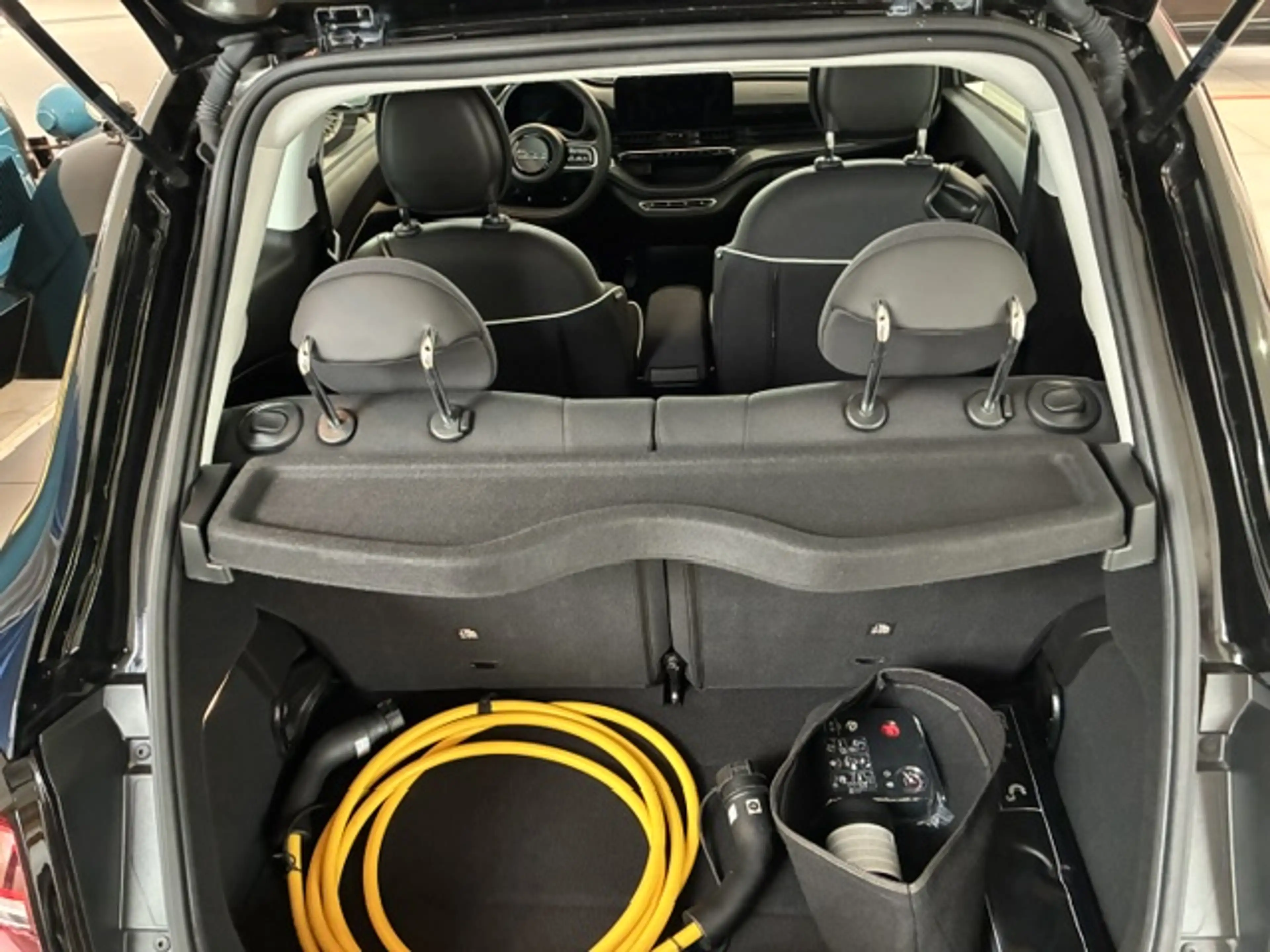 Fiat 500e Icon — photo 7