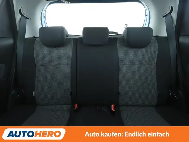 Toyota Yaris view 15
