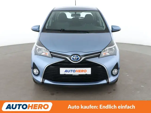 Toyota Yaris view 9