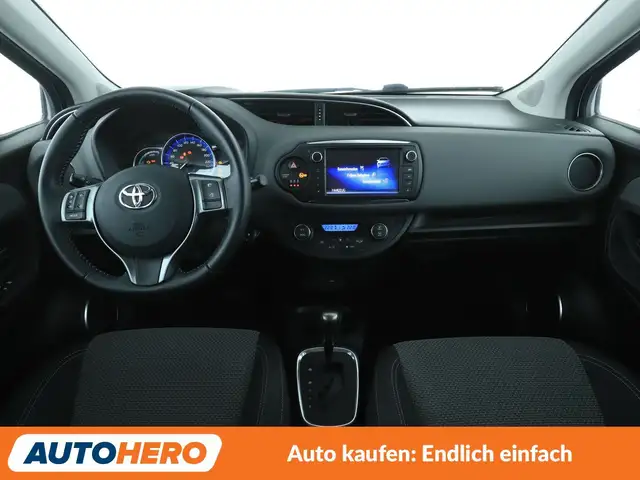 Toyota Yaris view 12