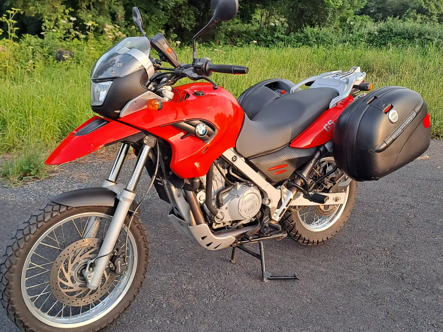 BMW F 650 GS Modelo 2004-07 con maletas y extras Rojo - 1