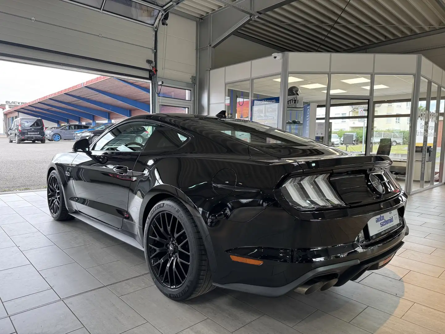 Ford Mustang Mustang GT + MagneRide + Keramikversiegelung Schwarz - 2
