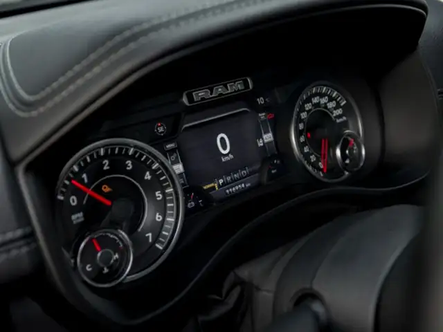 RAM 1500 Ram 1500 Laramie Quad Cab 6'4''-Bed 4x4 Ansicht 29