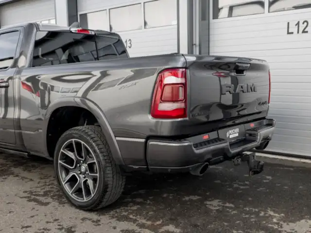 RAM 1500 Ram 1500 Laramie Quad Cab 6'4''-Bed 4x4 Ansicht 15