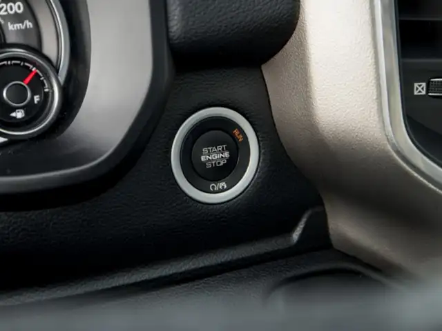 RAM 1500 Ram 1500 Laramie Quad Cab 6'4''-Bed 4x4 Ansicht 46