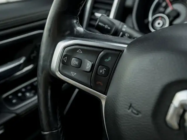 RAM 1500 Ram 1500 Laramie Quad Cab 6'4''-Bed 4x4 Ansicht 28