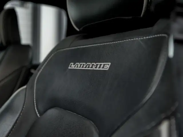 RAM 1500 Ram 1500 Laramie Quad Cab 6'4''-Bed 4x4 Ansicht 24