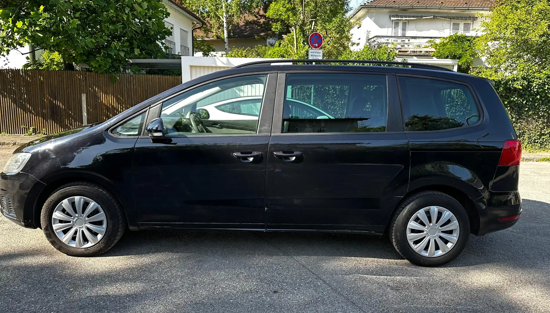 SEAT Alhambra Alhambra 2.0 TDI Ecomotive Černá - 2