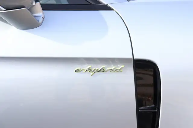 Porsche Panamera 4 E-Hybrid PHEV Sport Turismo Aut. *EDITION 10* Ansicht 9