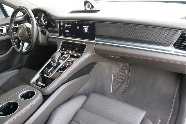 Porsche Panamera 4 E-Hybrid PHEV Sport Turismo Aut. *EDITION 10* Ansicht 21