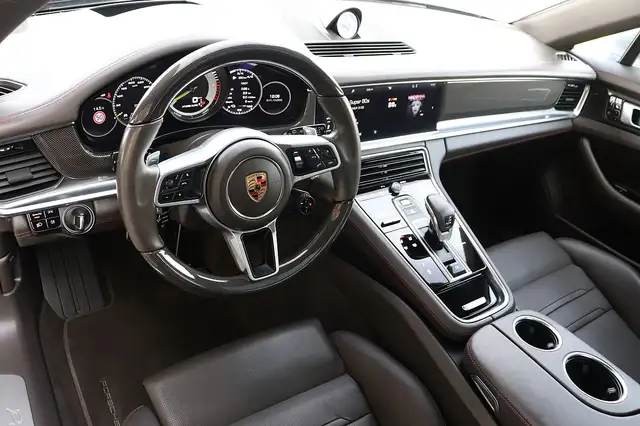 Porsche Panamera 4 E-Hybrid PHEV Sport Turismo Aut. *EDITION 10* Ansicht 14