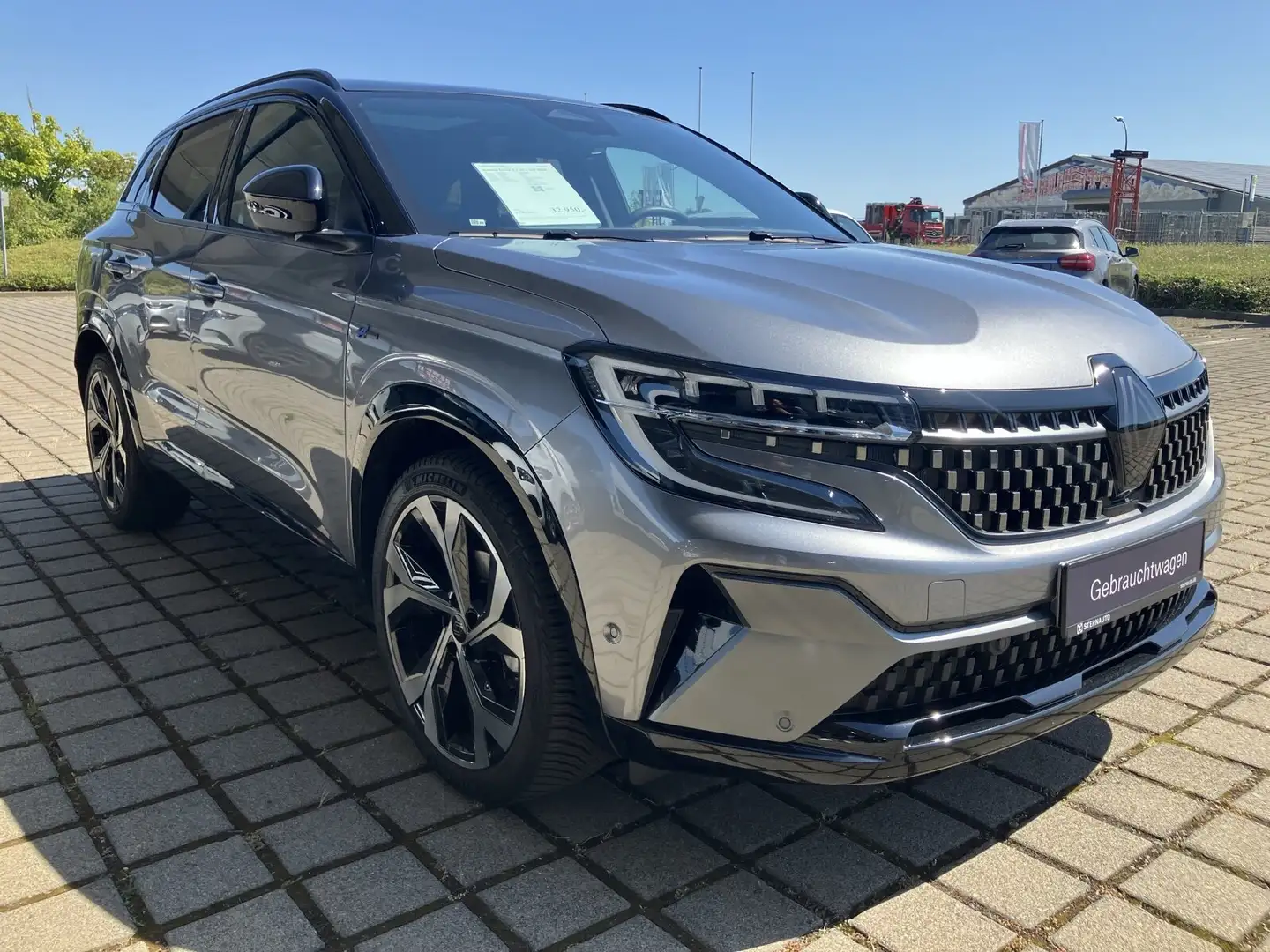 Renault Austral Austral 1.3 TCe 160 Mild-Hybrid Iconic (EU 6e) Rouge - 2