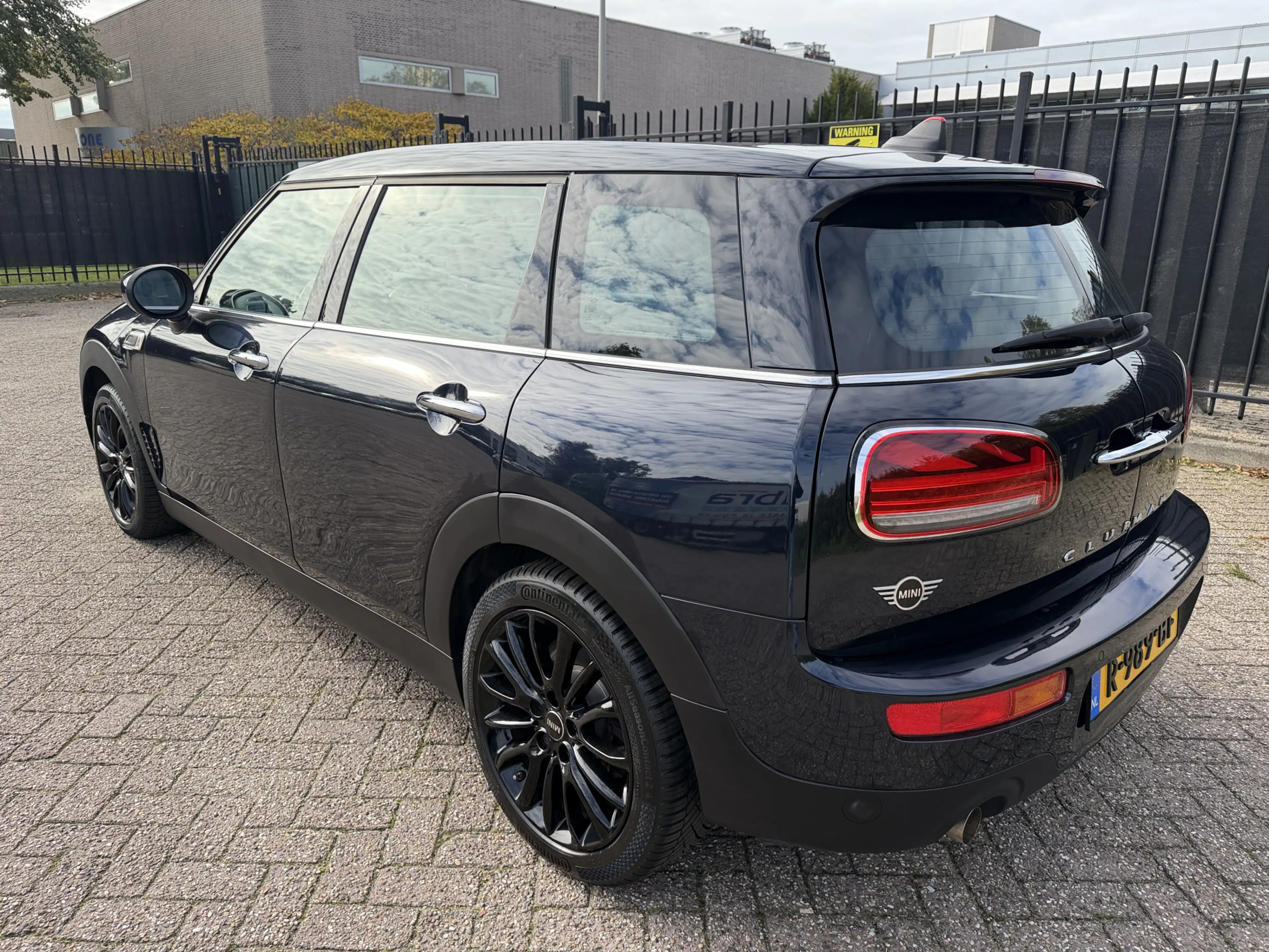 MINI One Clubman 1.5 Business Edition Carplay/Stoelverw/Clima/Cruis — photo 2