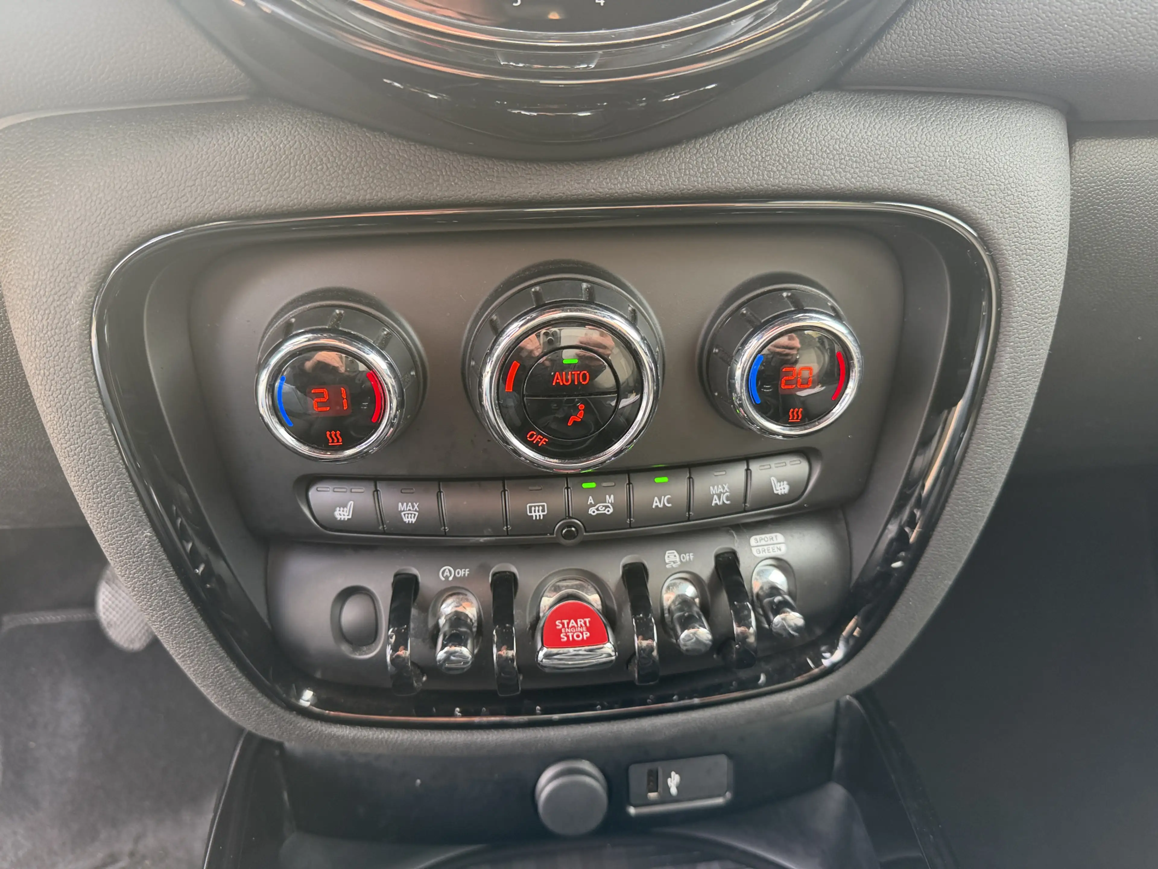 MINI One Clubman 1.5 Business Edition Carplay/Stoelverw/Clima/Cruis — photo 12
