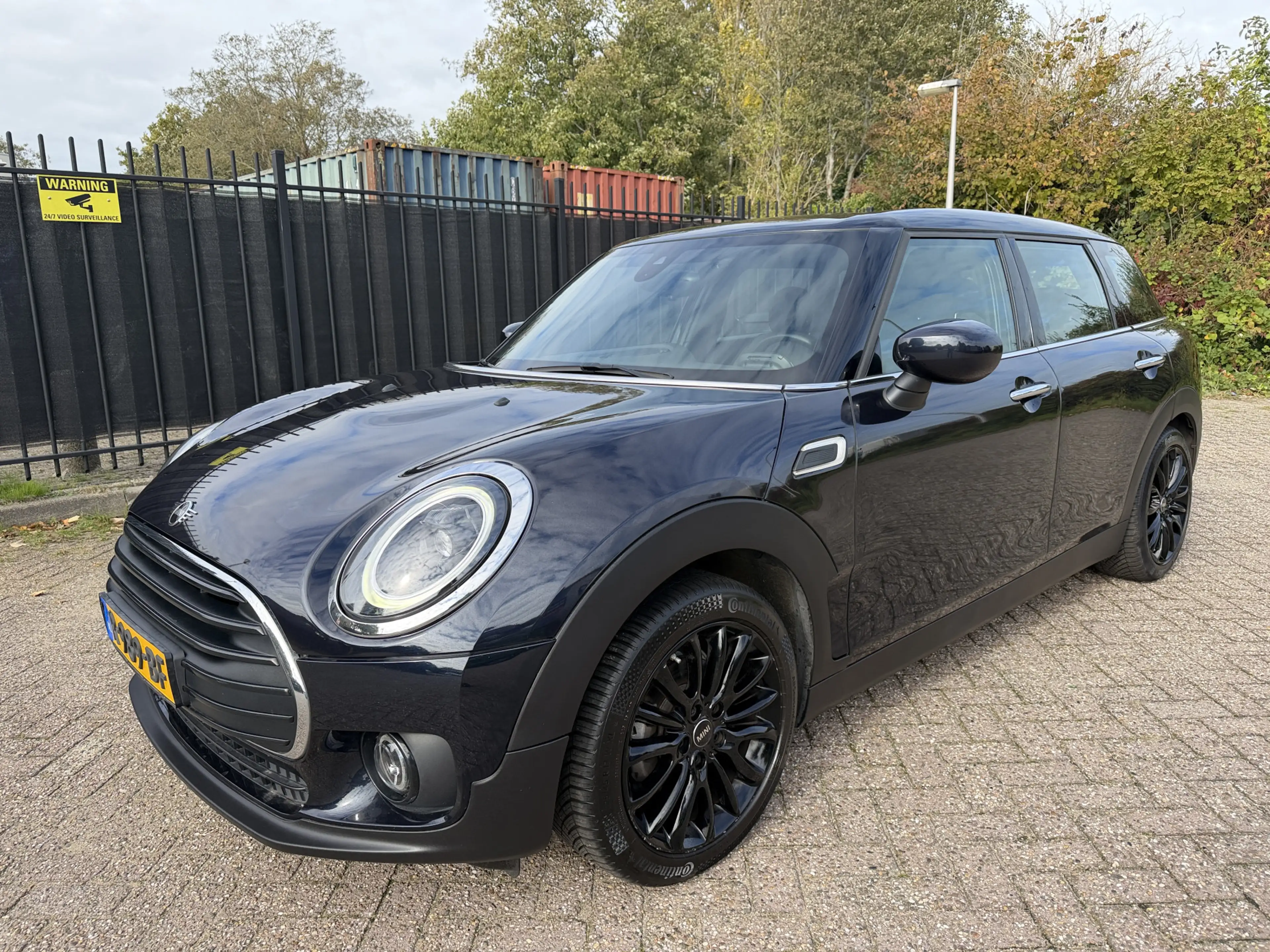 MINI One Clubman 1.5 Business Edition Carplay/Stoelverw/Clima/Cruis