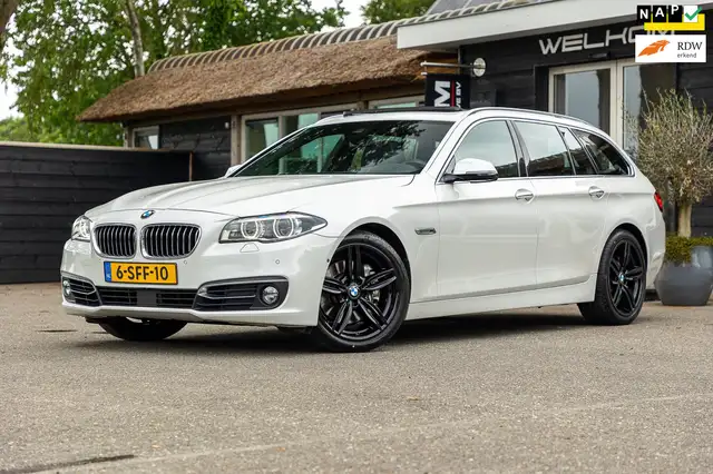 BMW 528 5-serie Touring 528i High Executive Panoramadak I