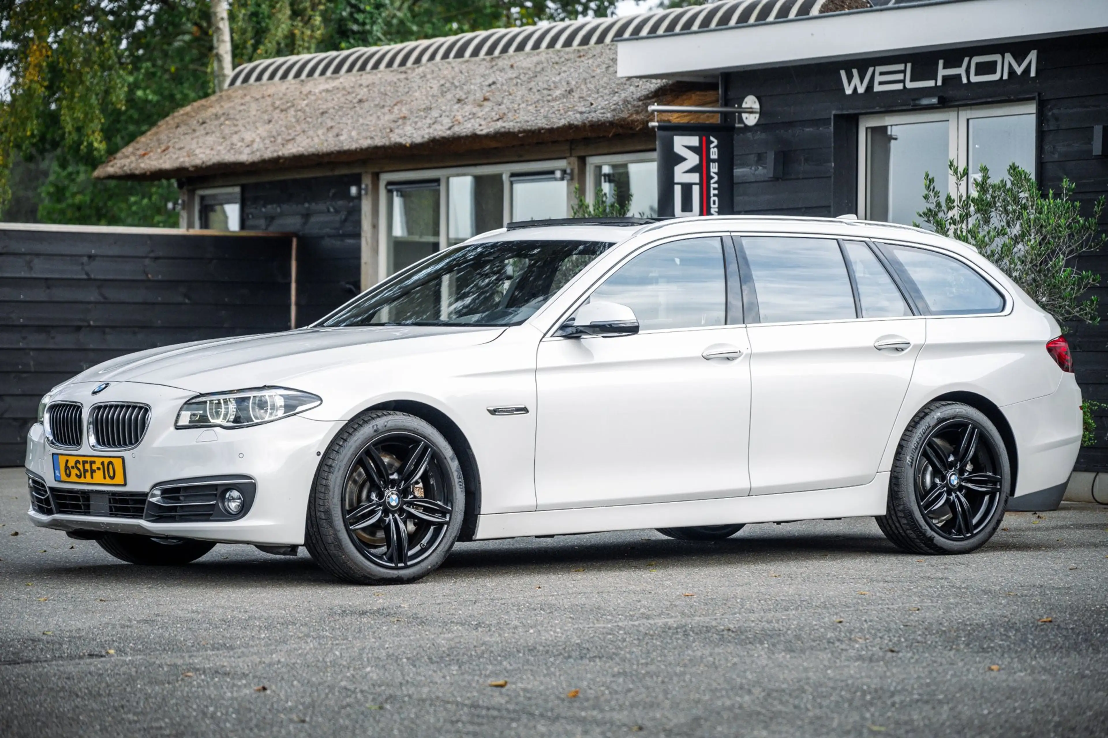 BMW 528 5-serie Touring 528i High Executive Panoramadak I — photo 11