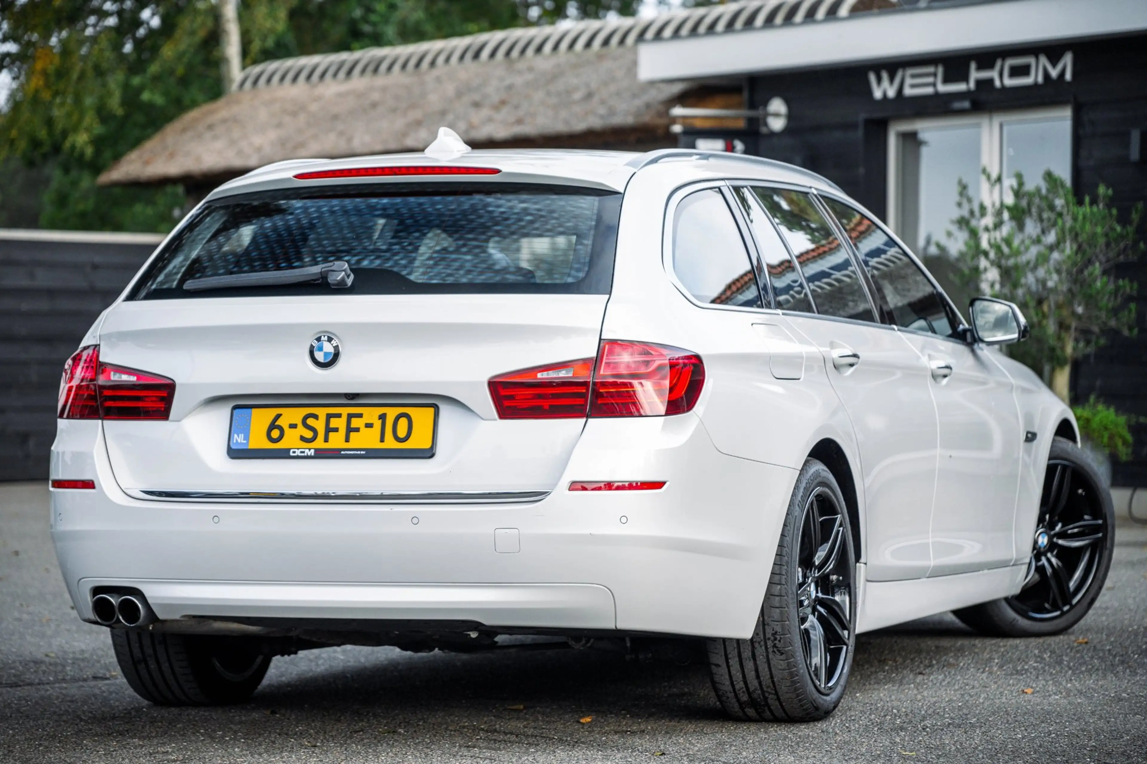 BMW 528 5-serie Touring 528i High Executive Panoramadak I — photo 3