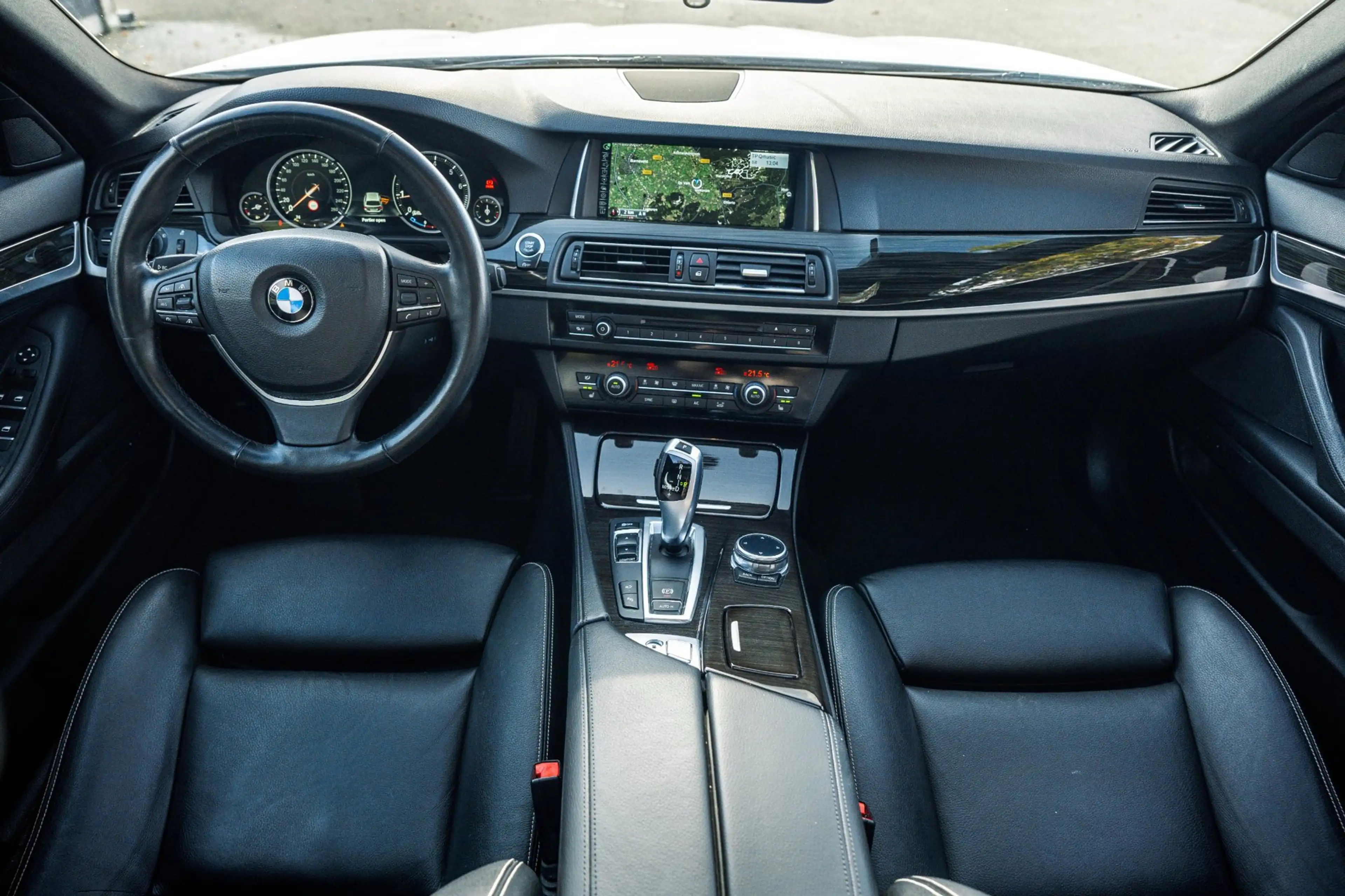 BMW 528 5-serie Touring 528i High Executive Panoramadak I — photo 12