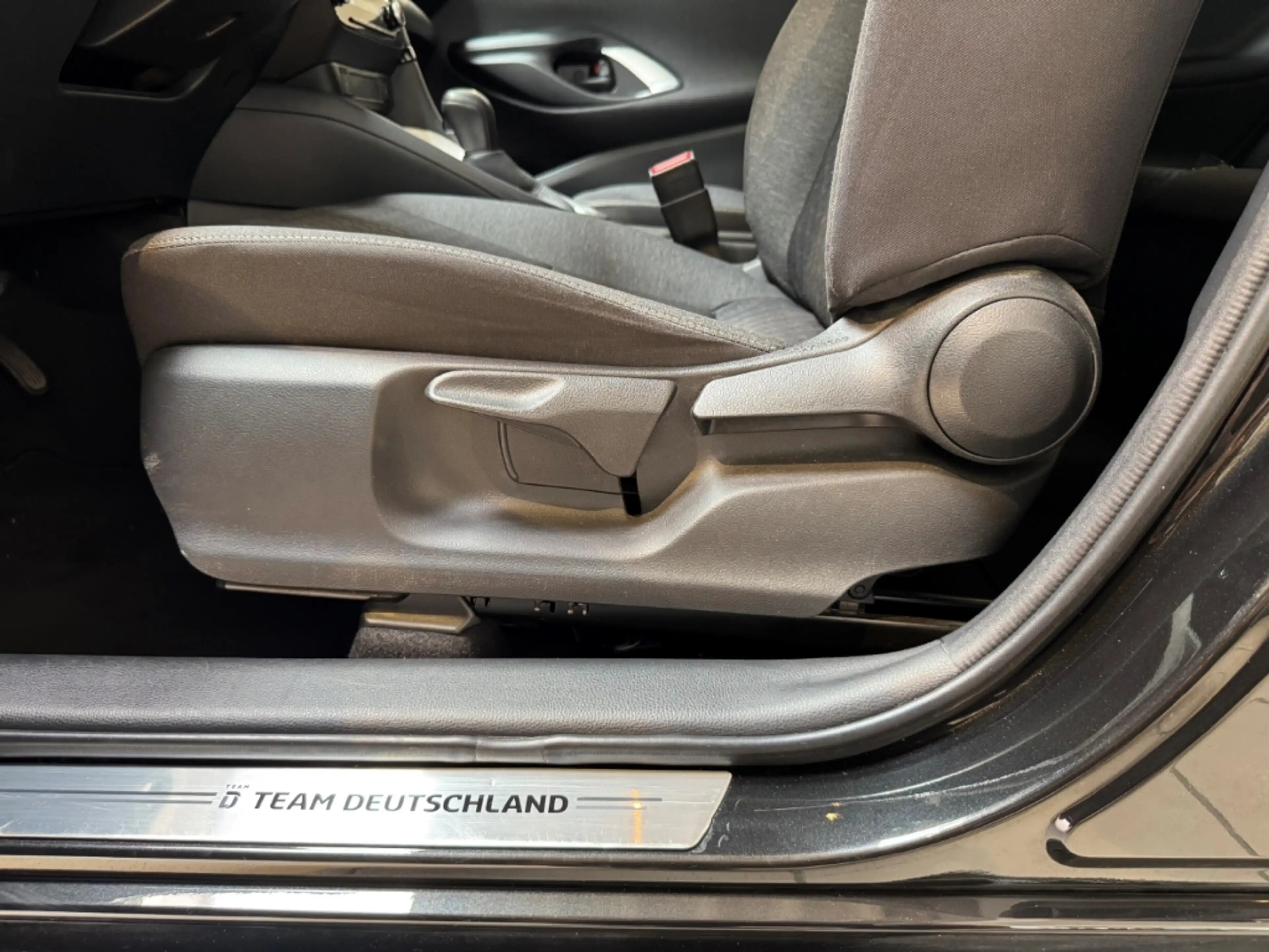 Toyota Yaris Hybrid Team Deutschland / Abstands-Tempo. — photo 20