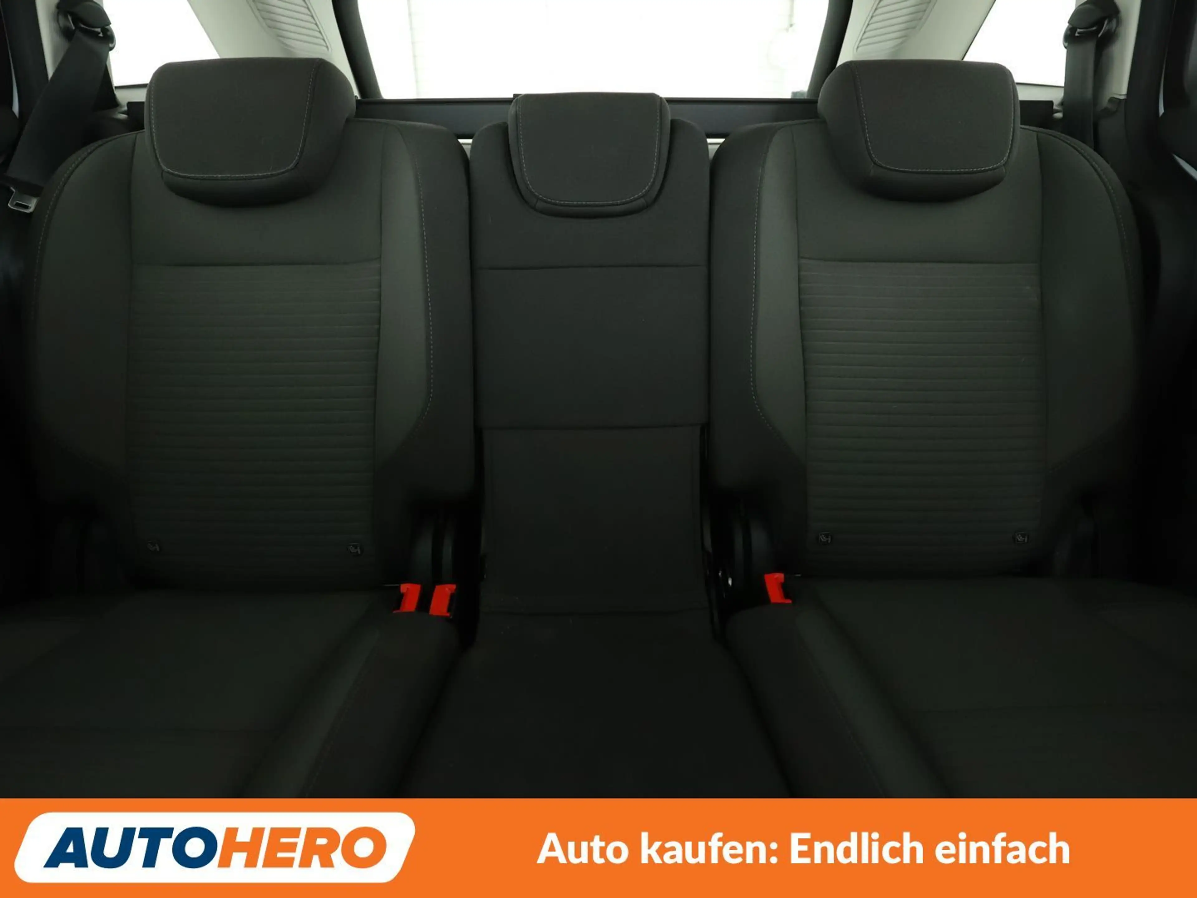 Ford Grand C-Max 1.5 EcoBoost Titanium Aut.*NAVI*CAM*TEMPO*SHZ* — photo 11