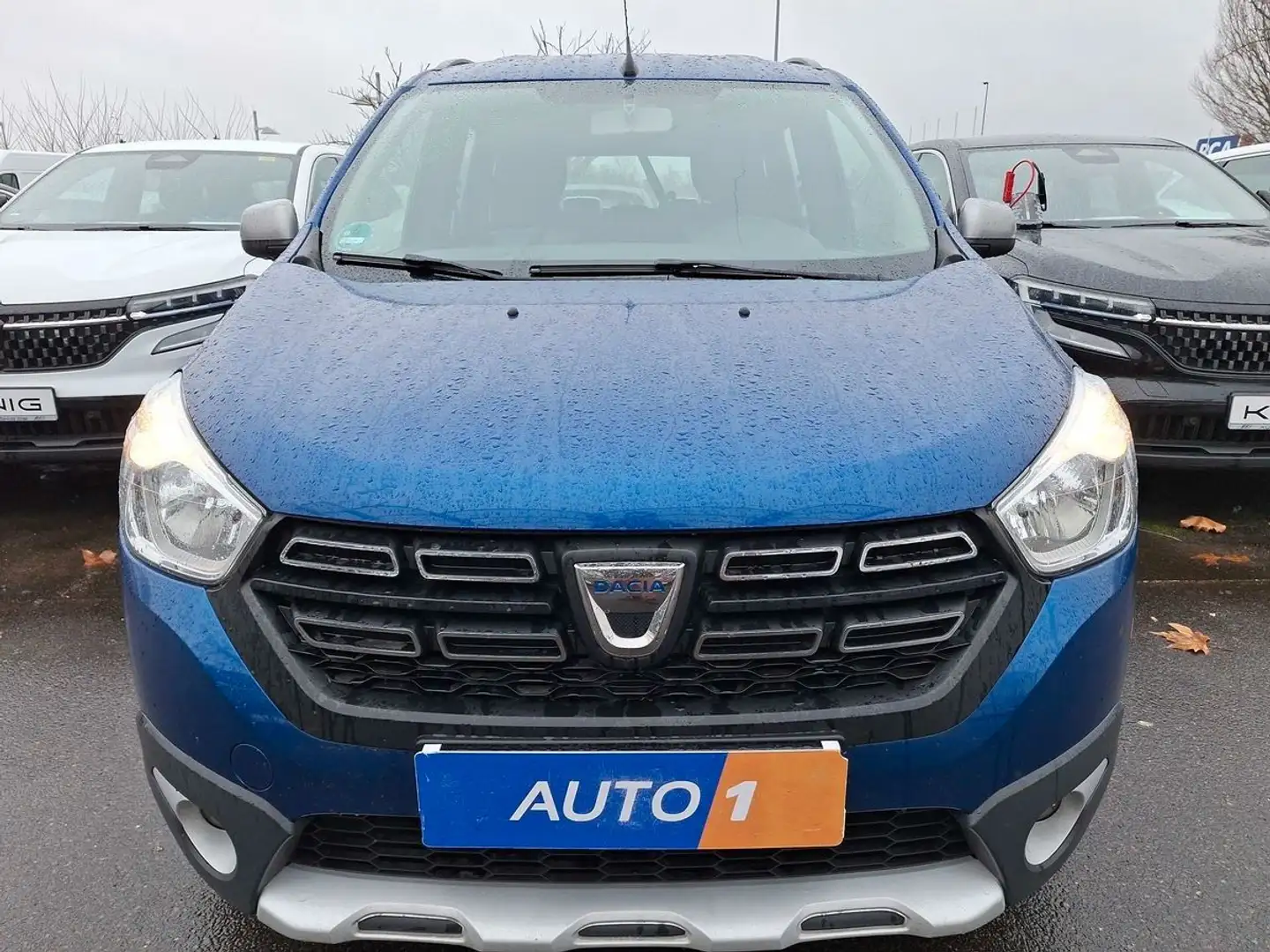 Dacia Lodgy Stepway Selection 7Sitz SHZ*NAV*TEM*PDC*RK Blau - 2