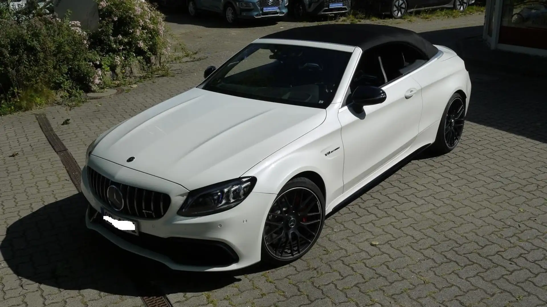 Mercedes-Benz C 63 AMG S Cabrio Burmester Weiß - 1