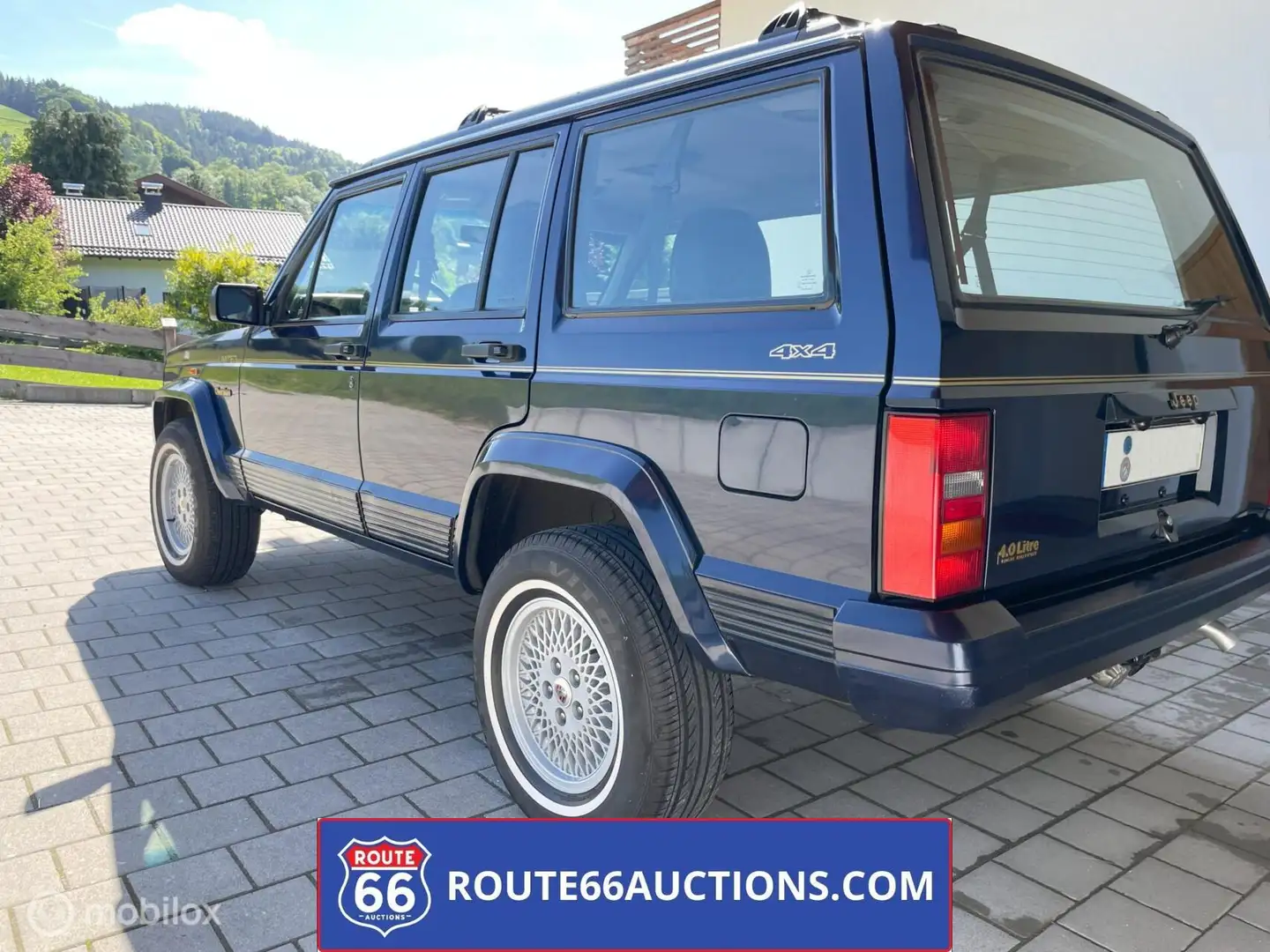 Jeep Cherokee XJ SUV | Route 66 Auctions Zwart - 2