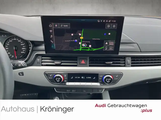 Audi A4 Avant view 15
