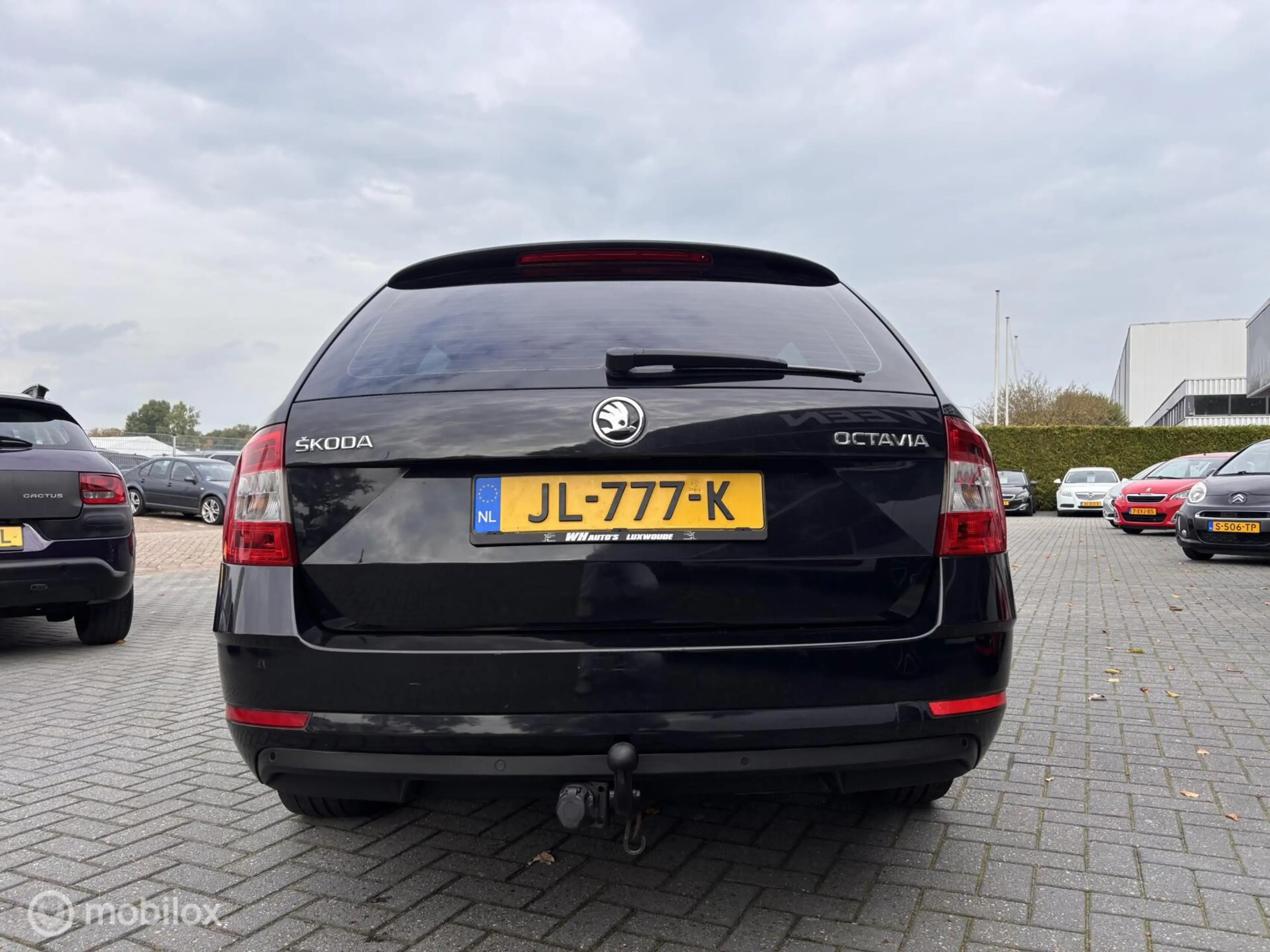 Skoda Octavia Combi 1.2 TSI Greentech Style Businessline — photo 9