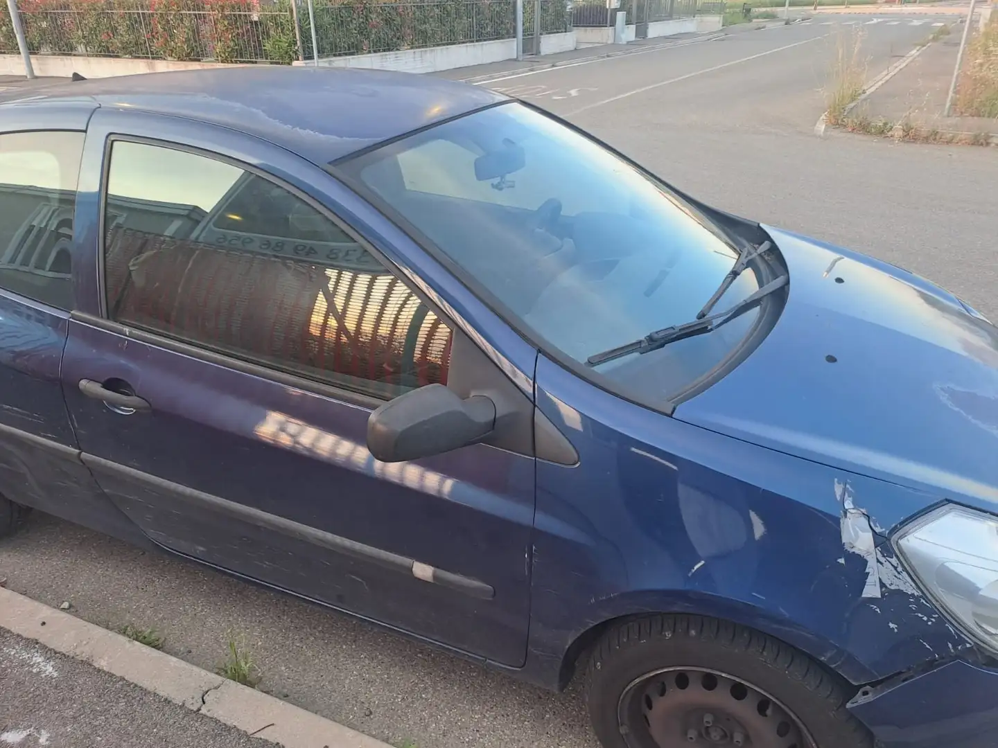 Renault Clio 3p 1.2 16v Dynamique - 2