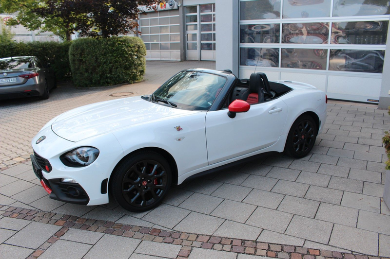 Abarth 124 Spider Turismo BOSE LED — photo 2