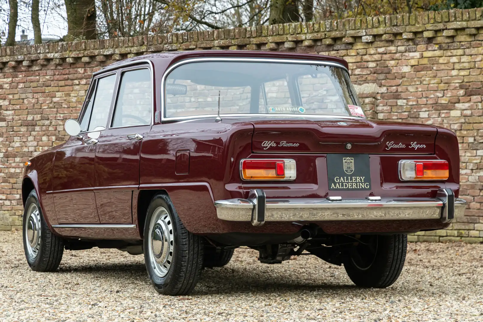 Alfa Romeo Giulia 1600 Super Biscione TOP QUALITY EXAMPLE! "Rosso Am Paars - 2