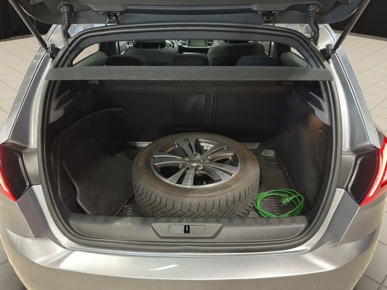 Peugeot 308 308 — photo 2