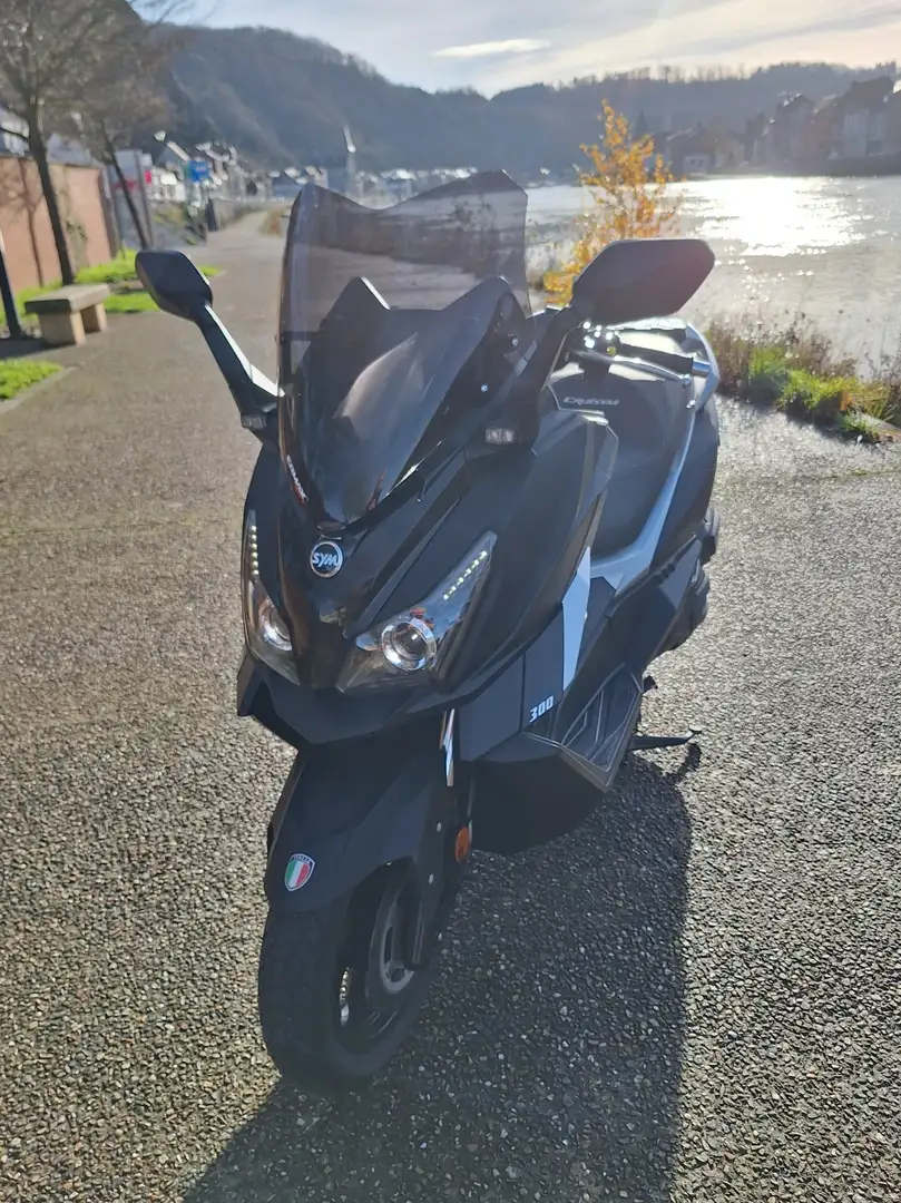 SYM Cruisym 300 ABS Fekete - 1