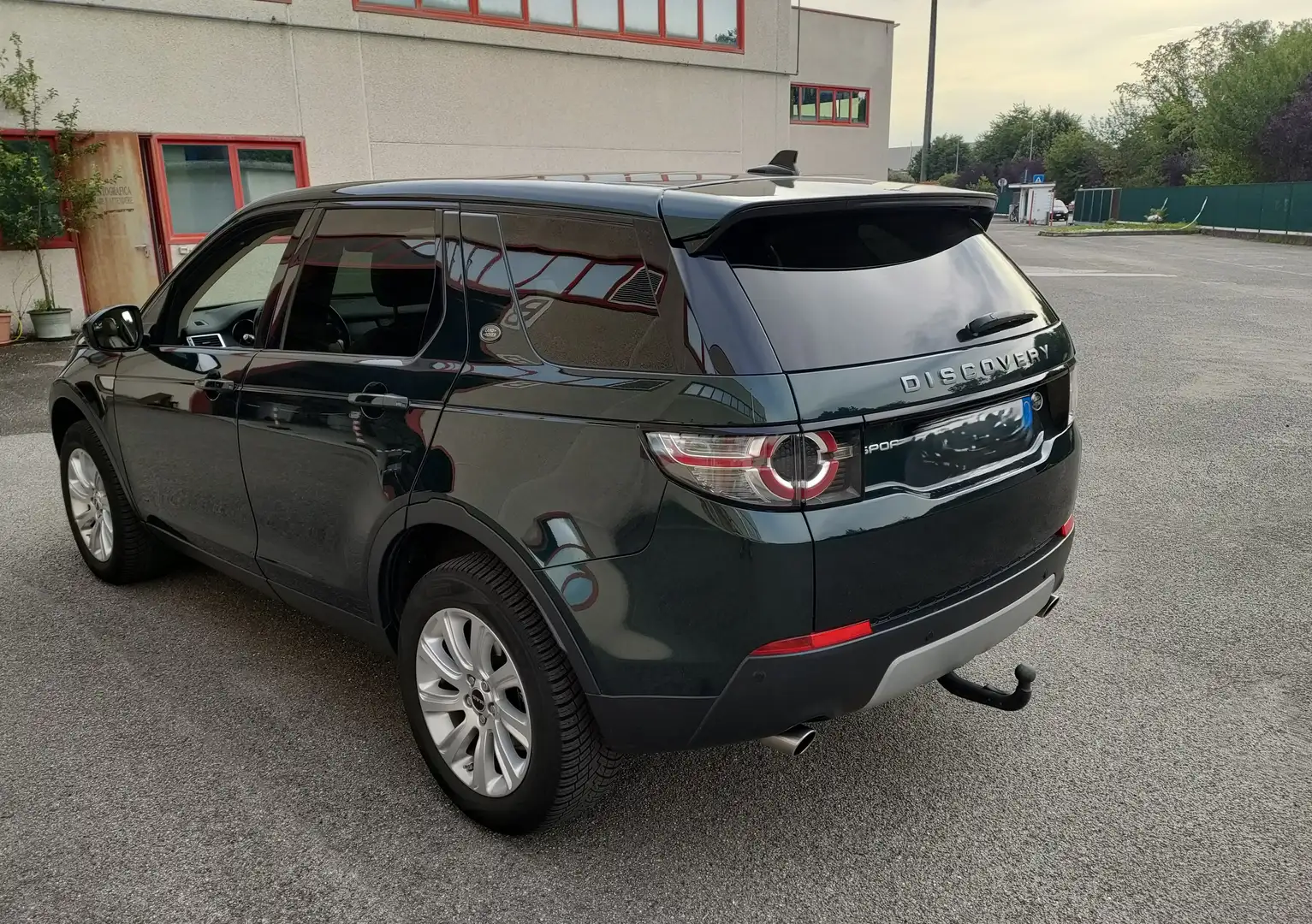 Land Rover Discovery Sport Discovery Sport I 2015 2.0 td4 HSE awd 180cv auto Groen - 2