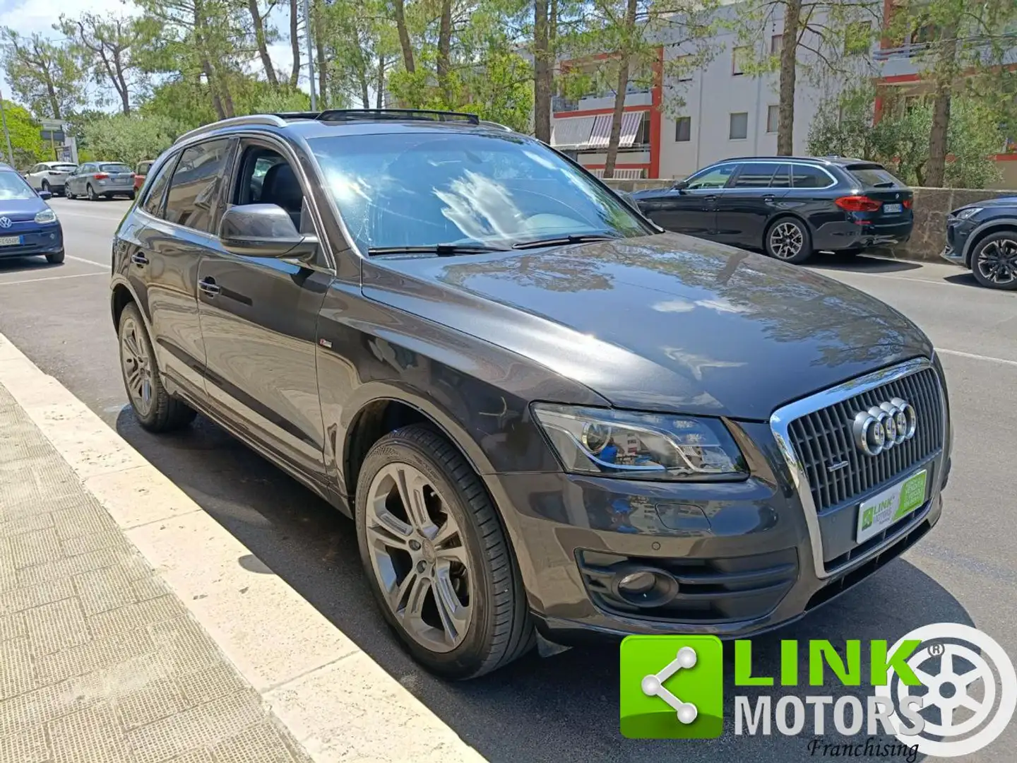 Audi Q5 2.0 TDI 170 CV quattro S line TETTO APRIBILE Grigio - 2