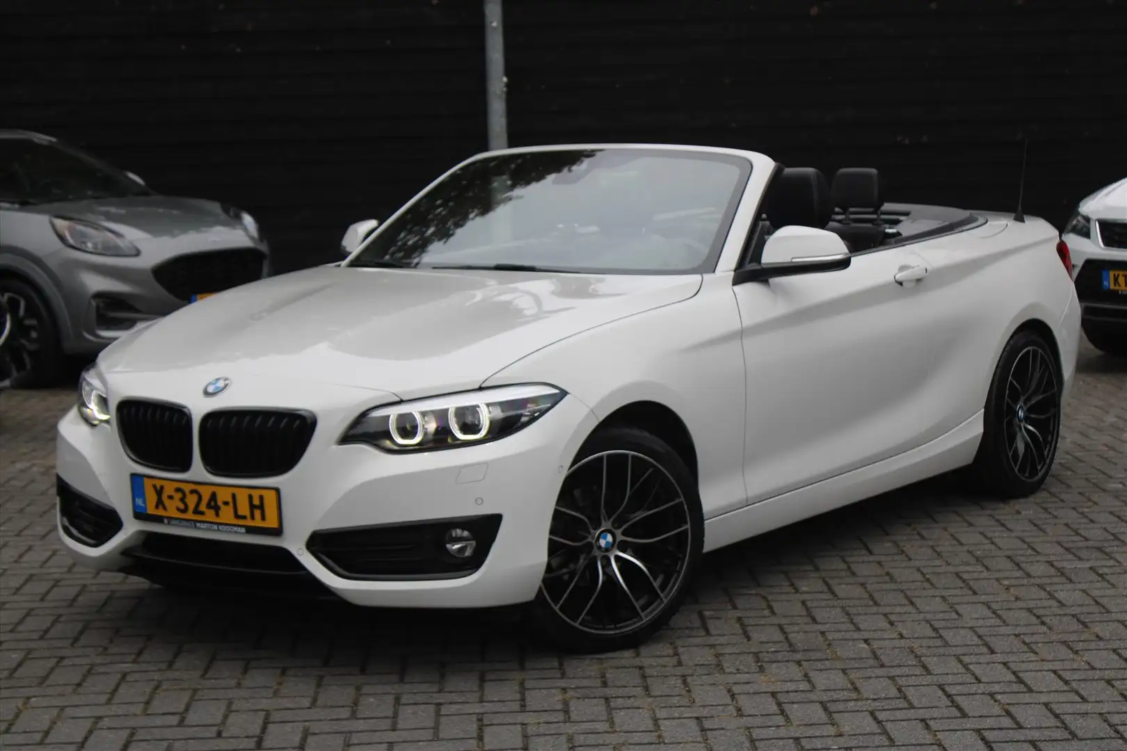 BMW 218 2-Serie Cabrio (f23) Cabriolet 218i 136pk Automaat Wit - 1