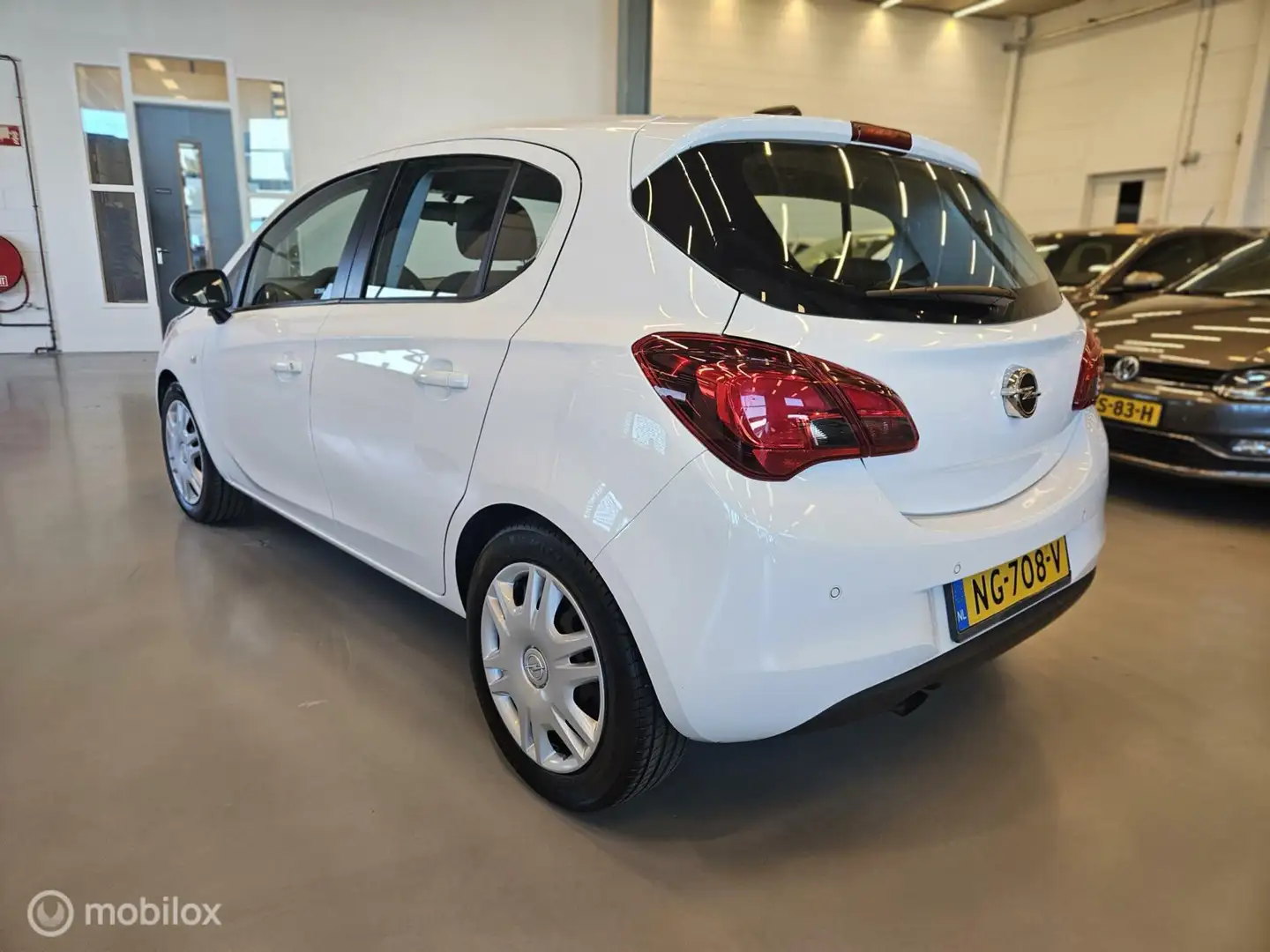Opel Corsa 1.0 Turbo Business+ Bílá - 2